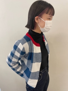 フェイスフレーミングカラー